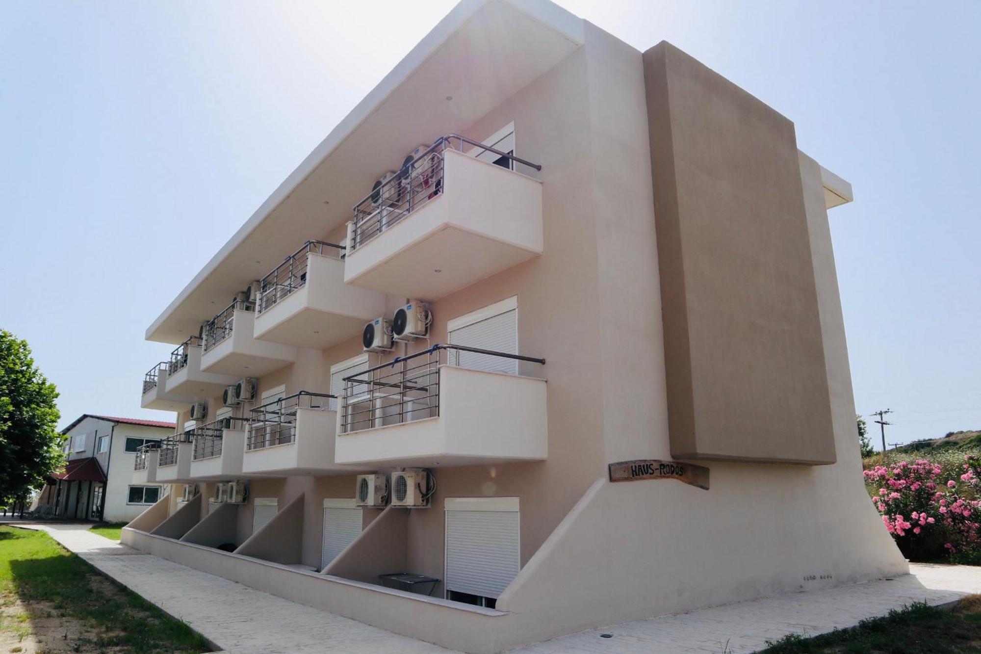 Hotel Sarti Beach Hotel *