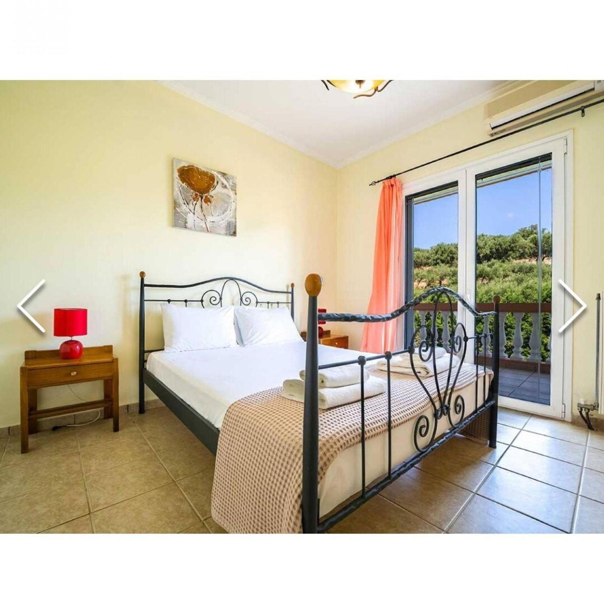 Villa Roula With Private Pool Marathi (Crete)