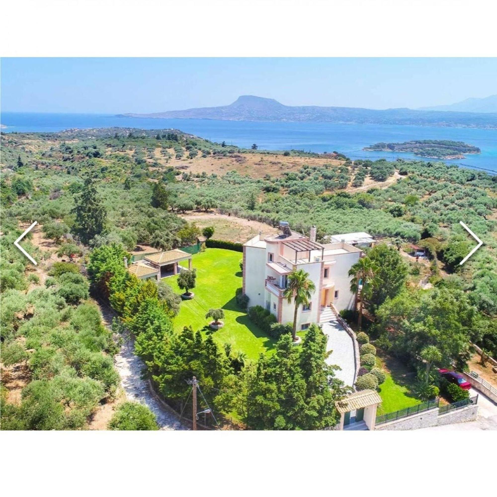 Villa Roula With Private Pool *