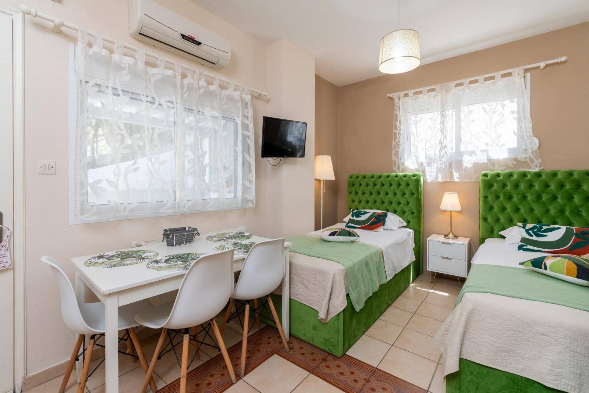 Family Apartment *