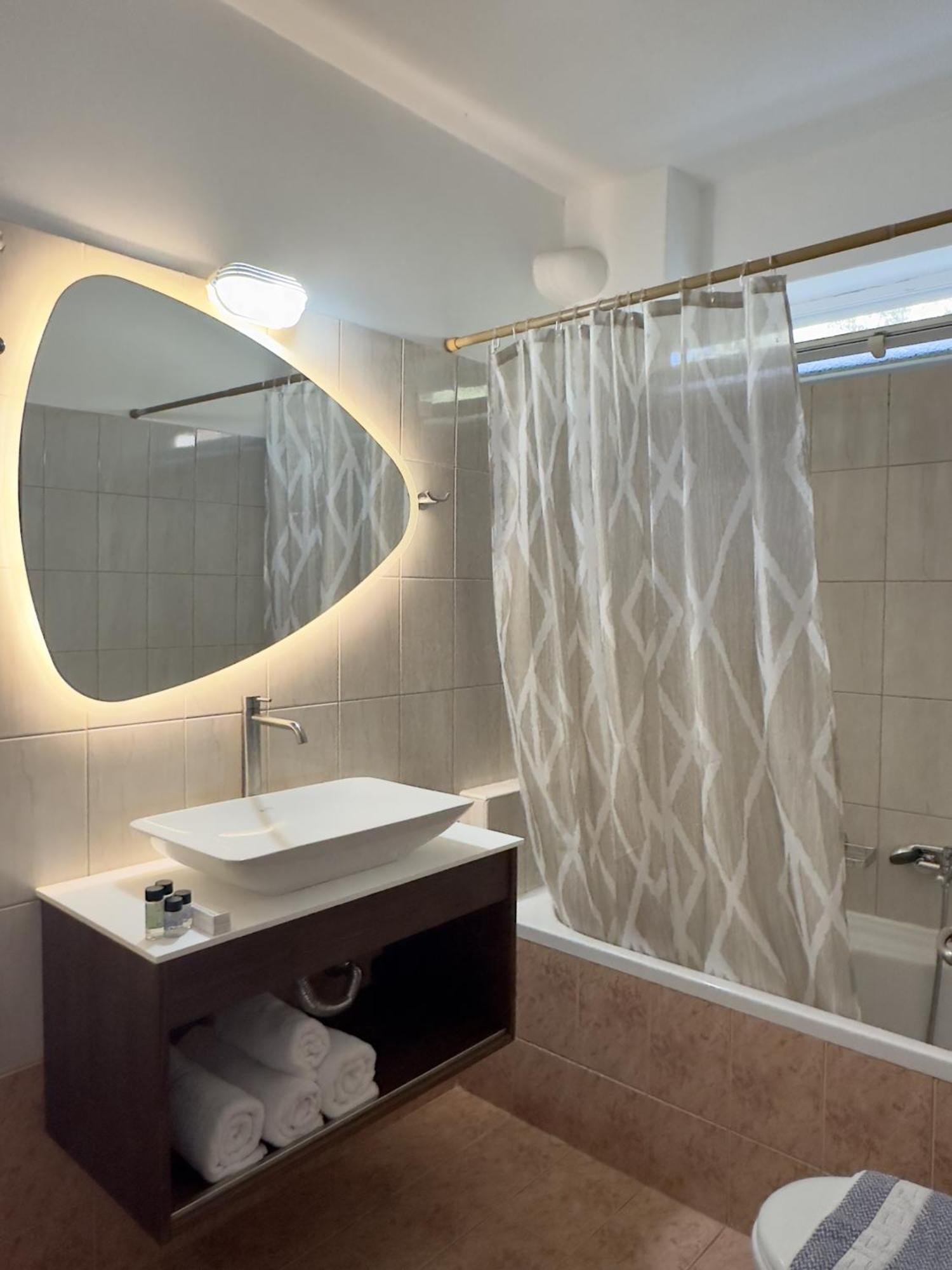 Azzurro Guest house