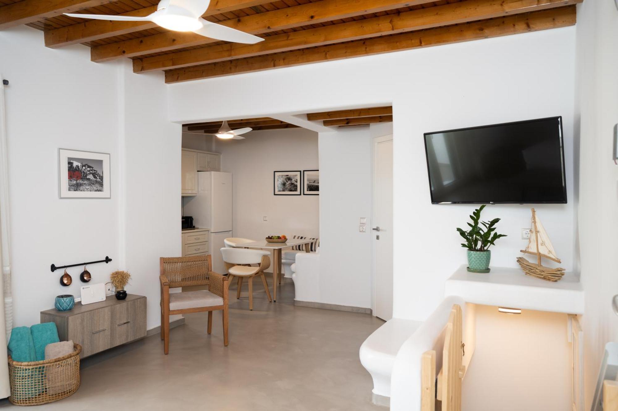 Cavo Blue Villa *