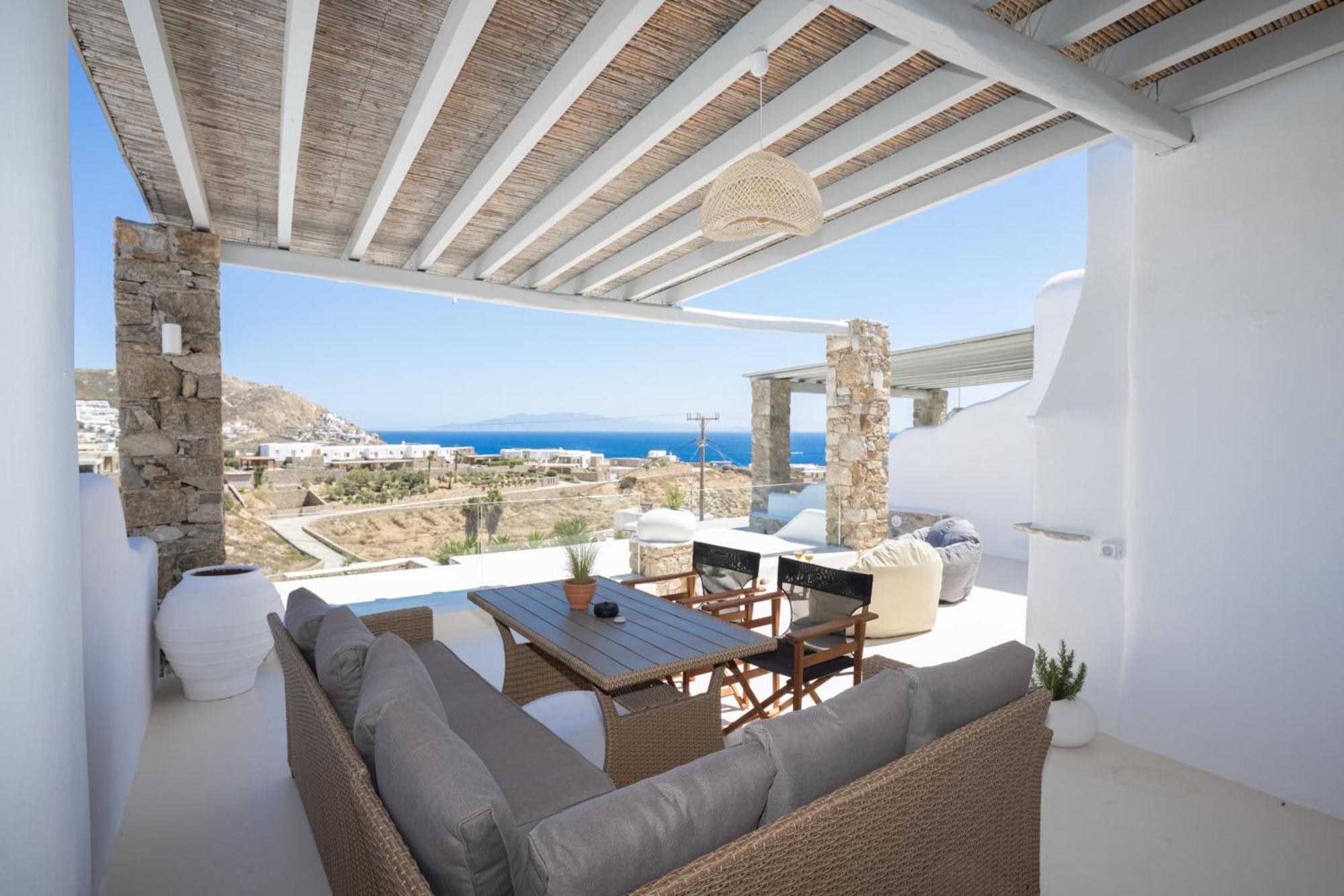Villa Cavo Blue *