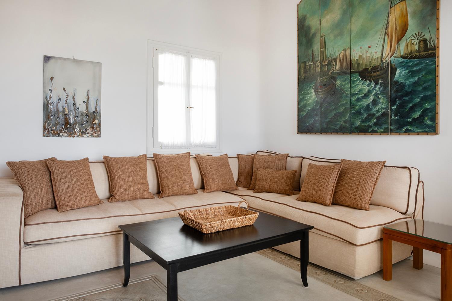 Mykonian Style W Shared Pool & Nighttime Security Guard Apartment Ornos (Mykonos)