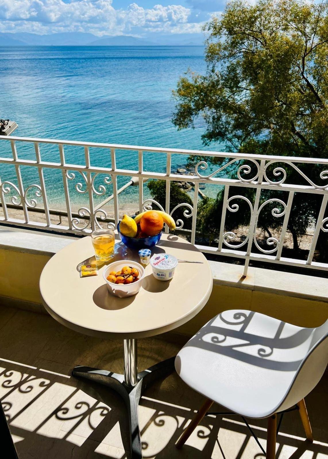 Ionian Mare * Agios Ioannis Peristeron (Corfu)