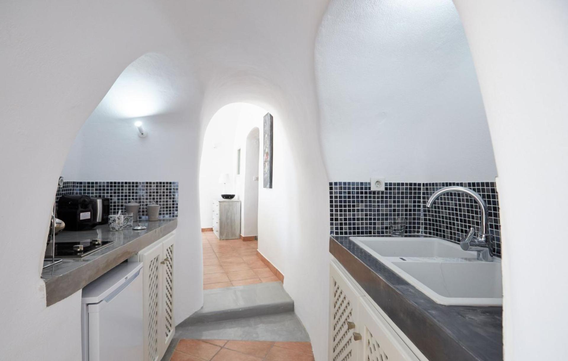 Elegant Santorini House Villa Horizon Caldera View-Outdoor Hot Tub Oia Villa *