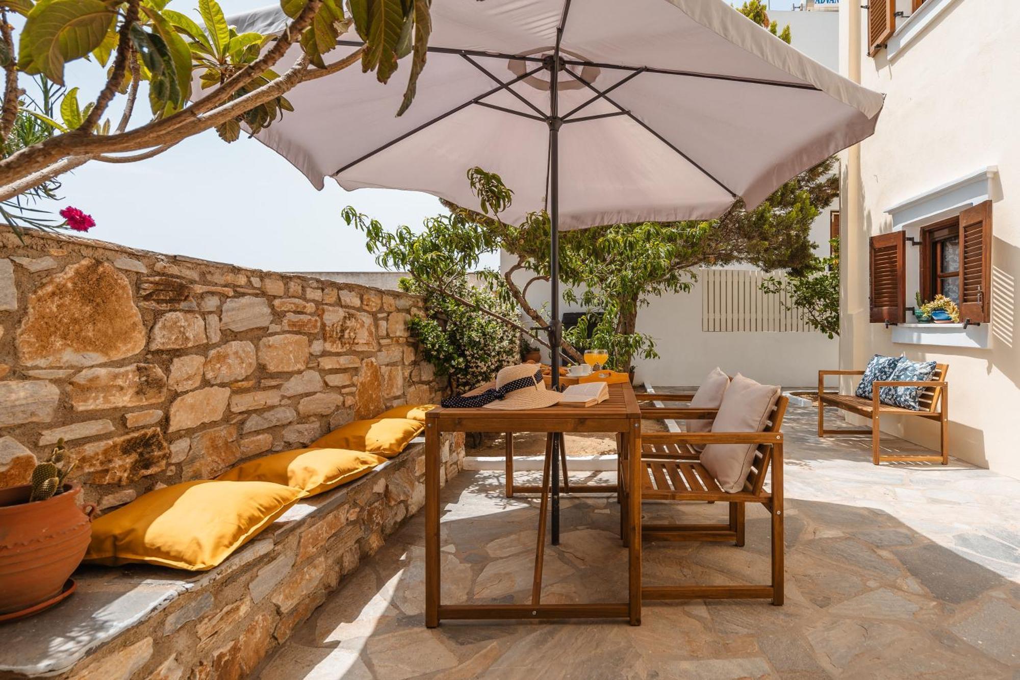 Rosabella * Naxos City