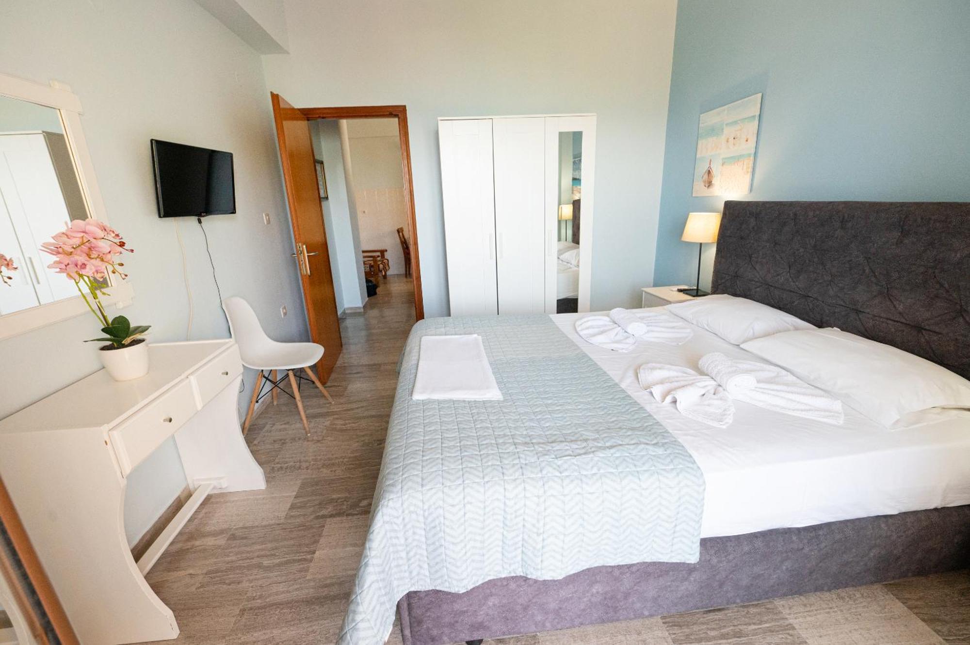 Seaside Poros Apartment *