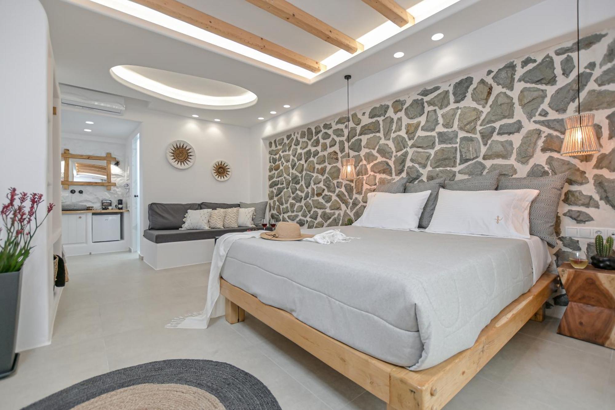 Naxos Finest & Hotel 3*