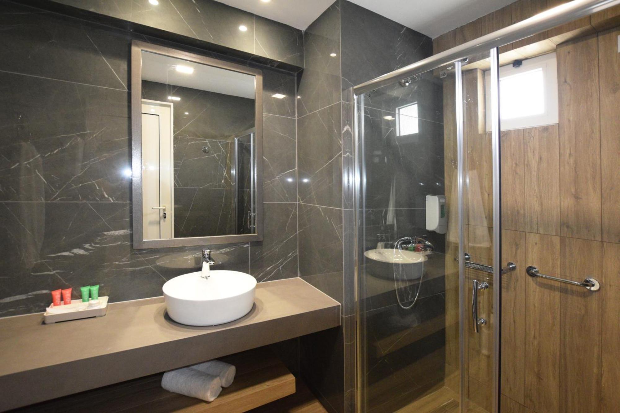 Astir Hotel 4*