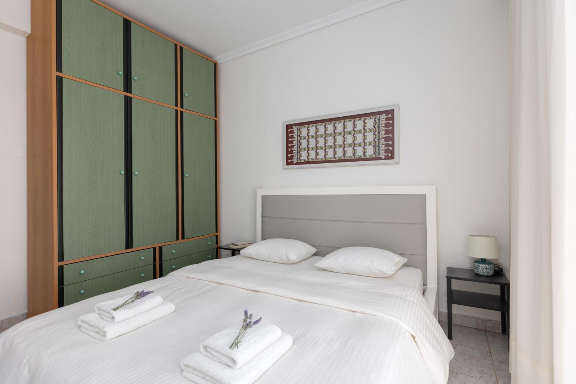 Mimoza's Sea View Apartment