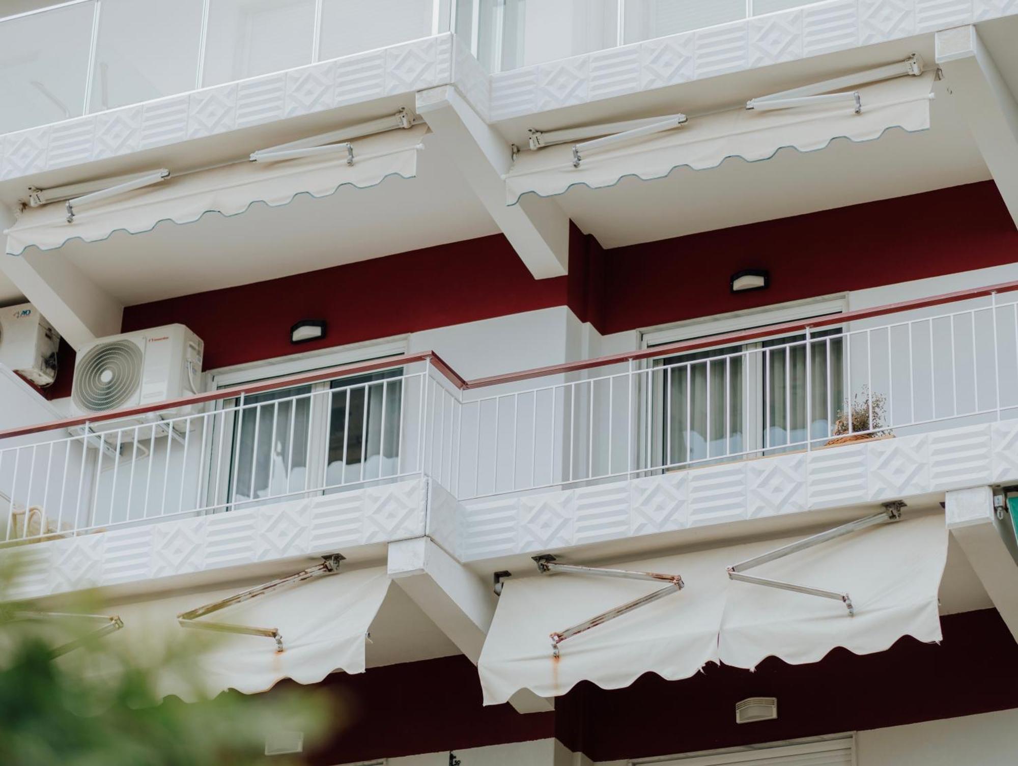 Mimoza's Sea View Apartment