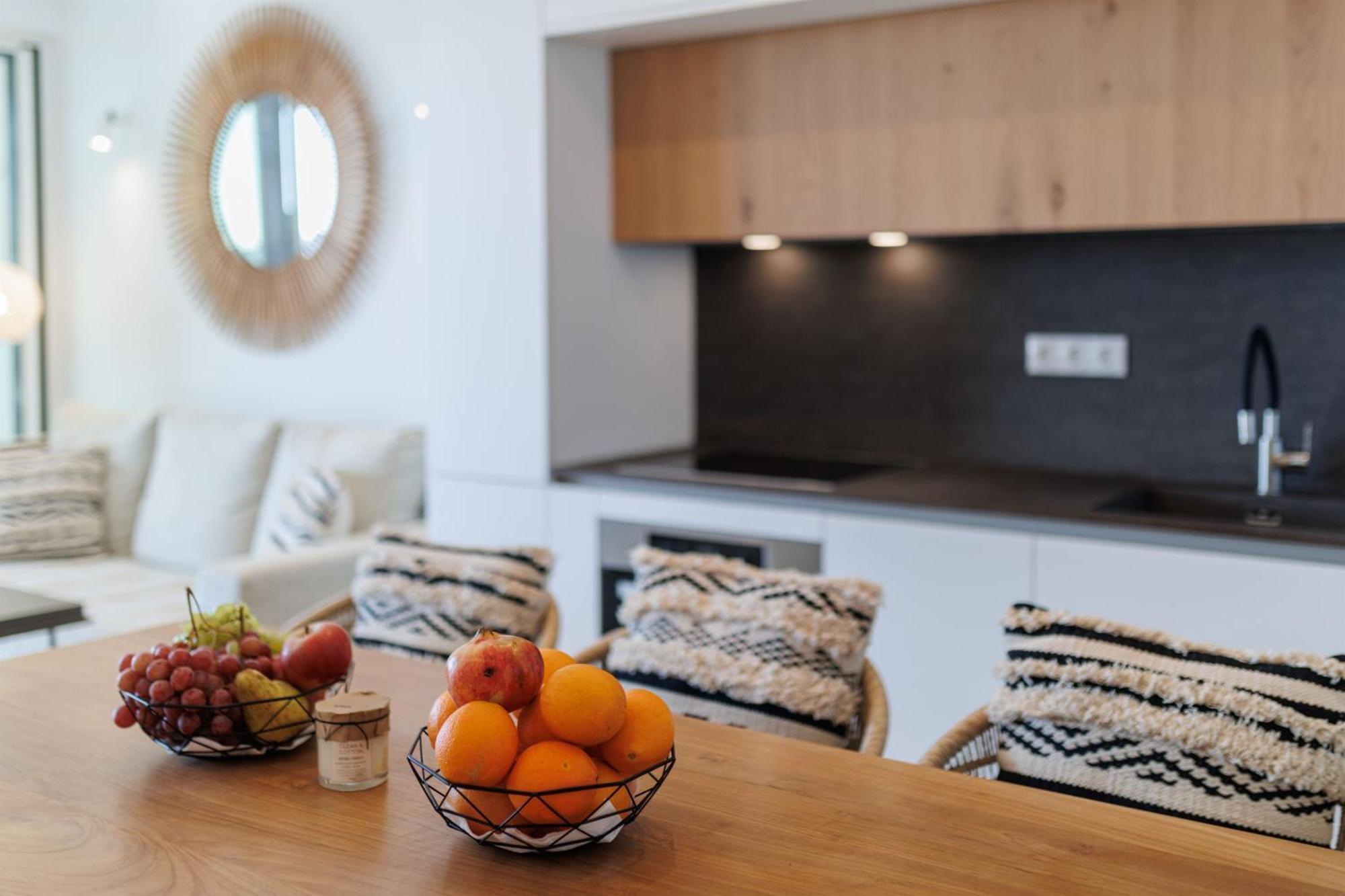 Hills 6 - Luxury With Private Pool Holiday home *