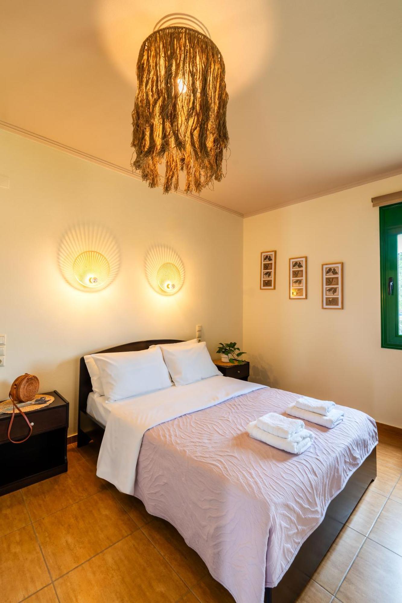 Aiora Aparthotel