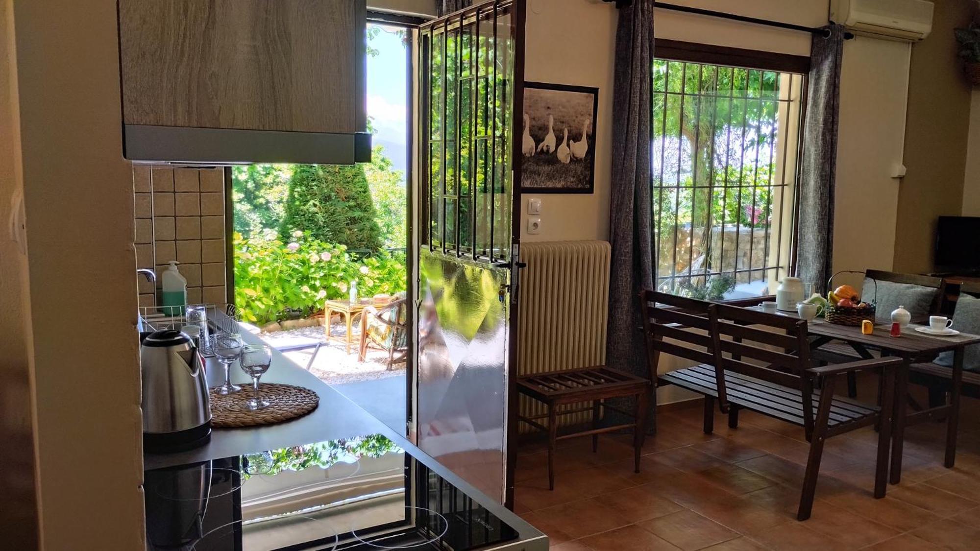 4 Seasons Relaxing Holiday home *