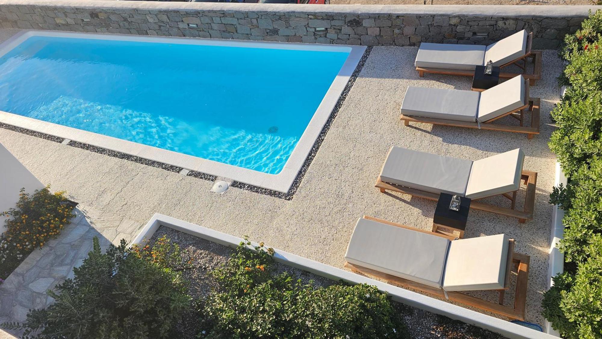 Aparthotel Manesis Pollonia