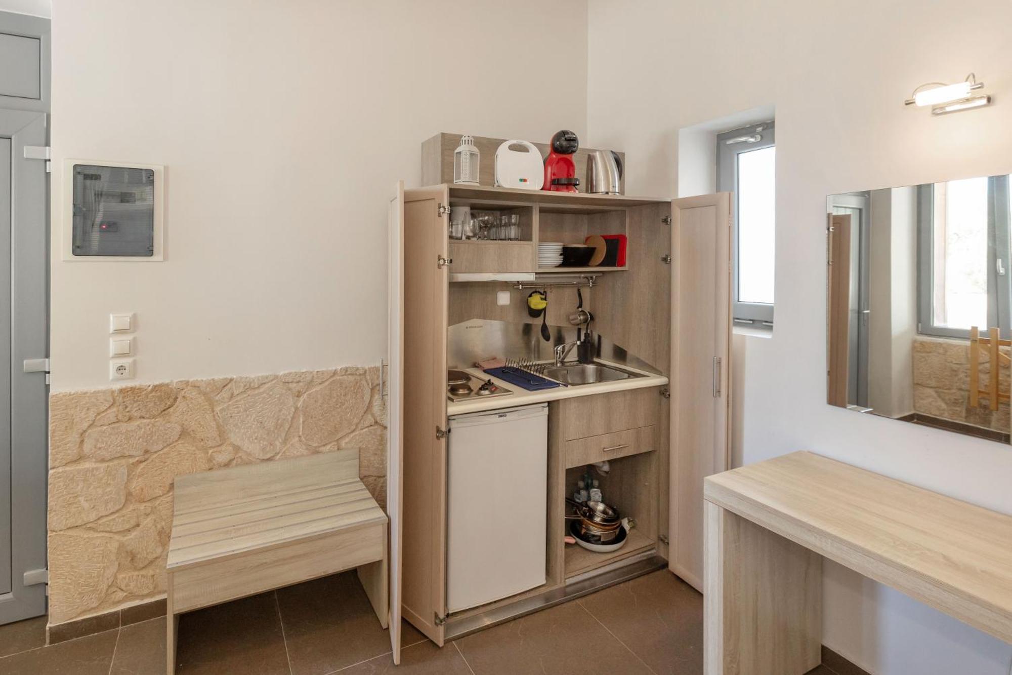 Apartment Oinoni's - Alexandros Souvala