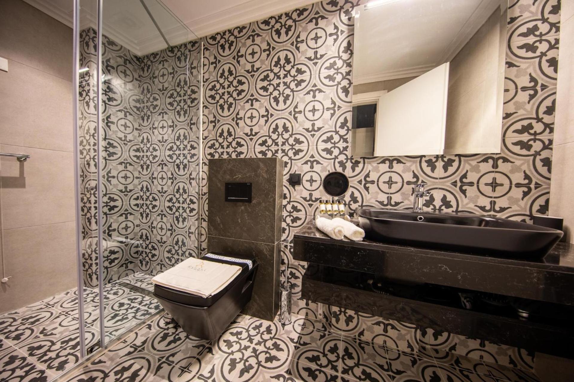 Walk Luxury Aparthotel *
