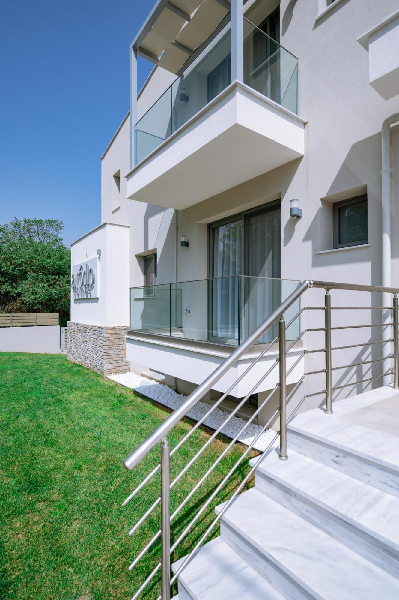 Aparthotel Arodo *