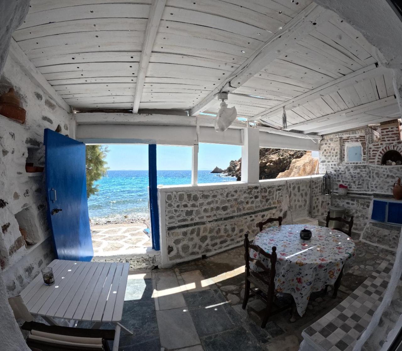 Seagull Syros Seaside Holiday home
