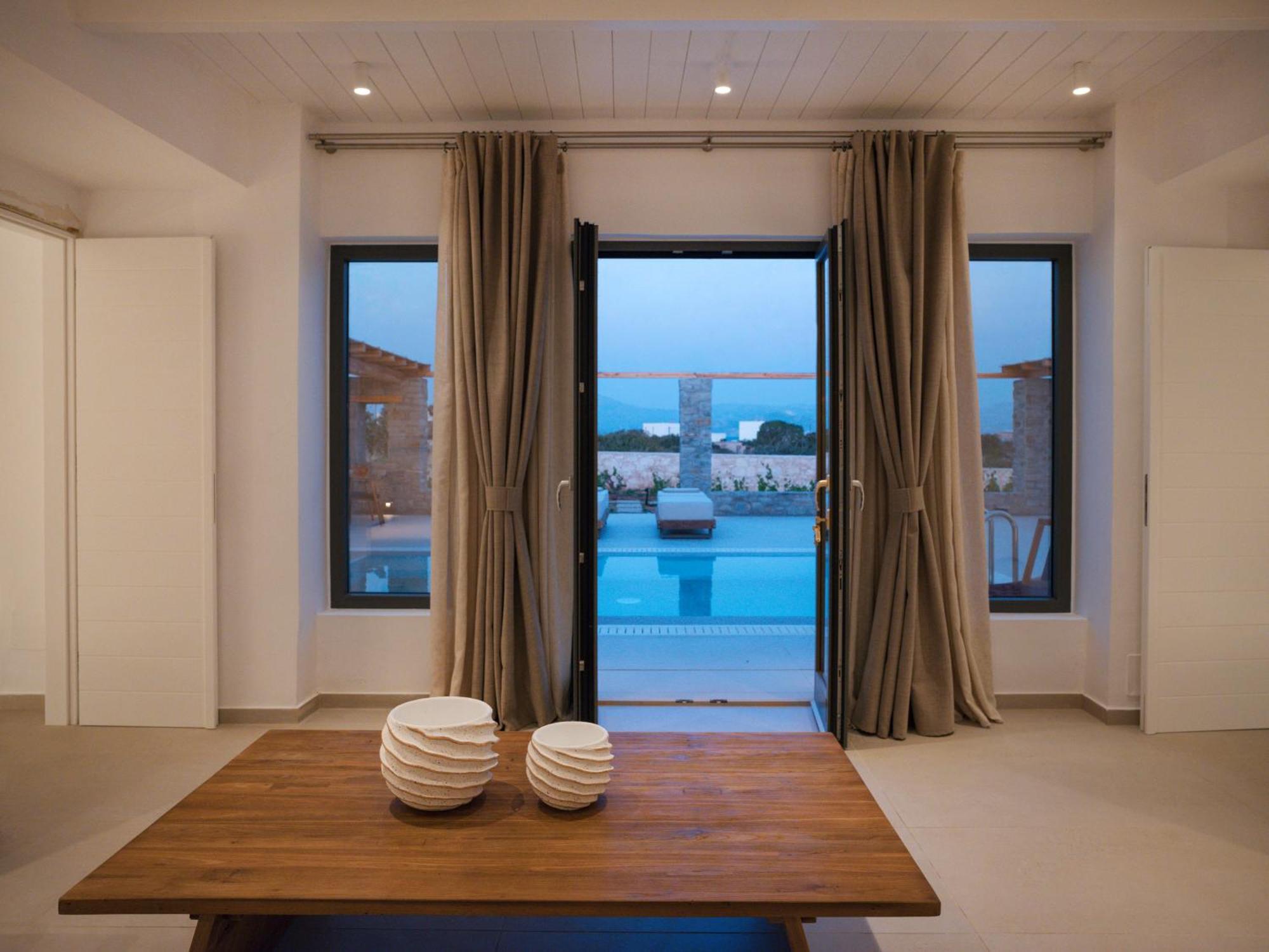 Noble Pearl Paros Santa Maria (Paros)