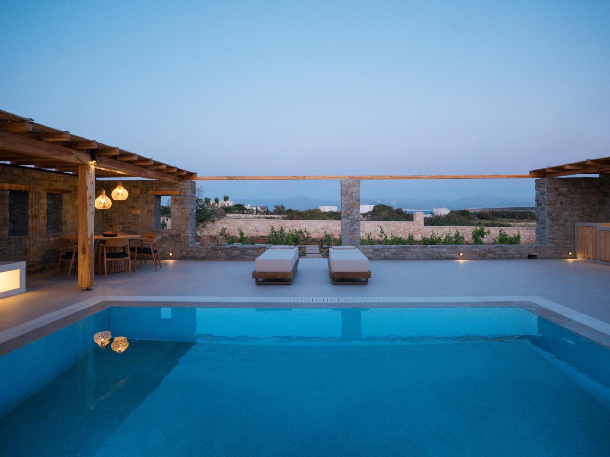 Noble Pearl Paros