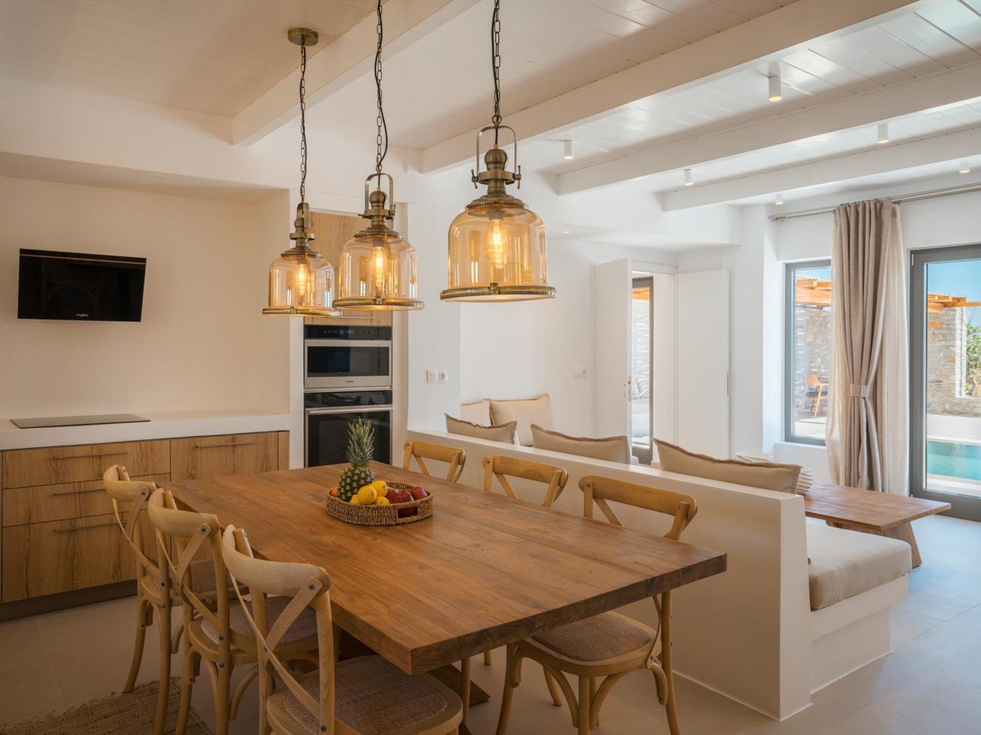 Noble Pearl Paros