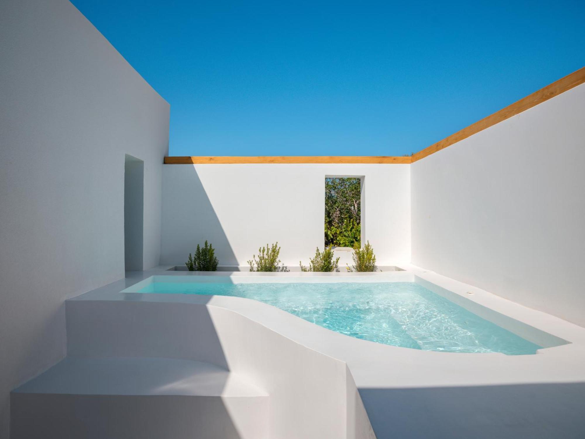Noble Pearl Paros Holiday home *