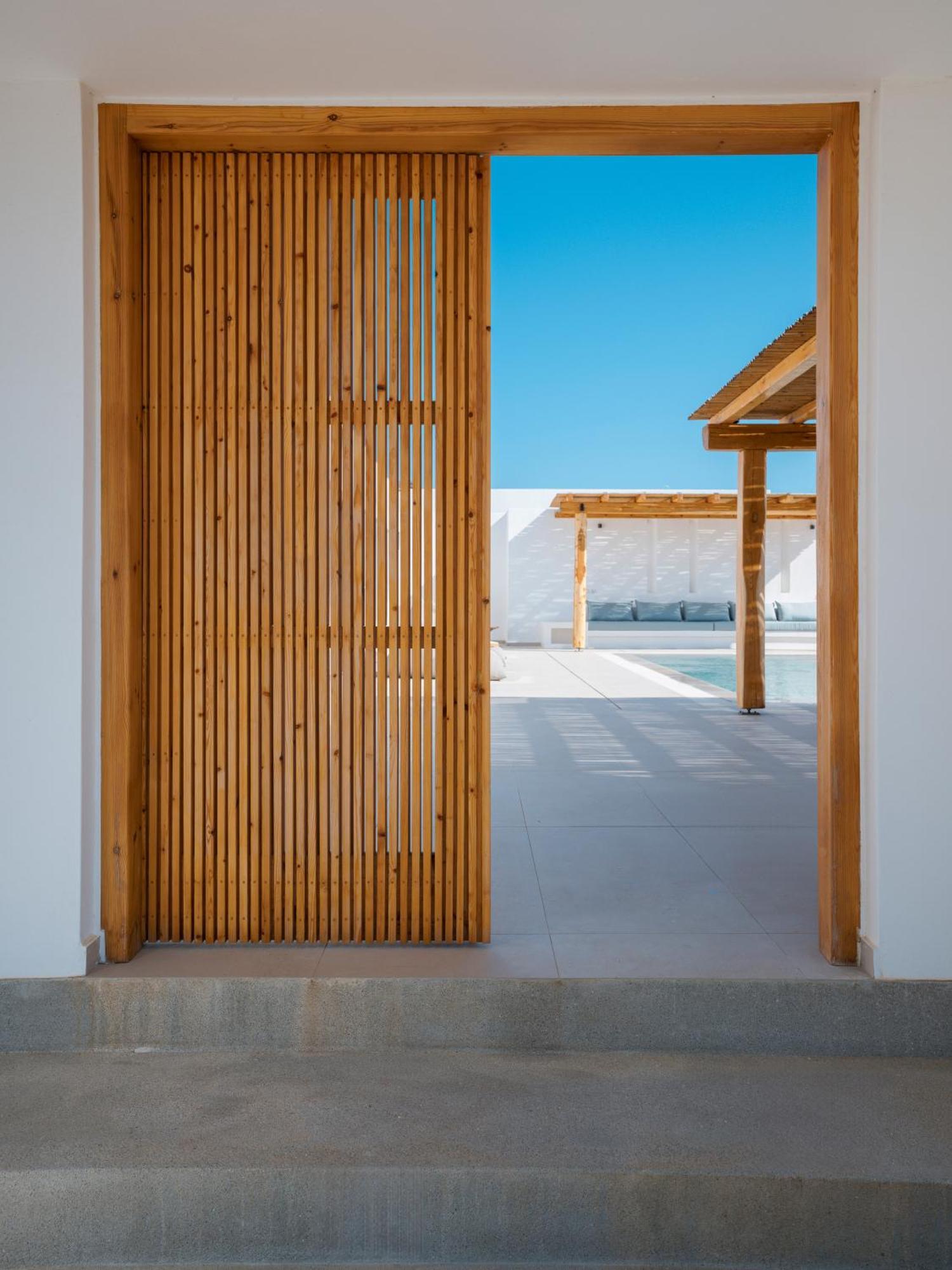 Noble Pearl Paros * Santa Maria (Paros)