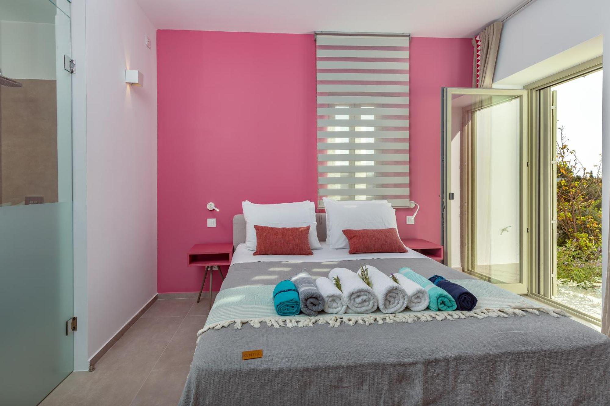 Villa Eleonas Estate - With Partially Private Pools & Professional Tennis Court Parikia (Paros)