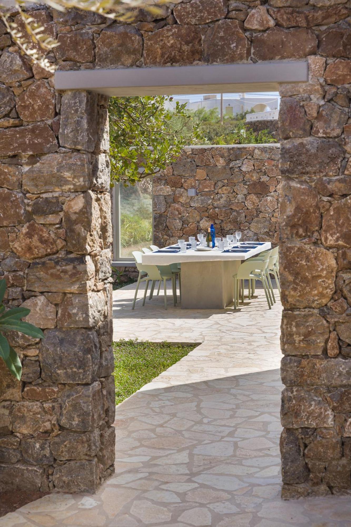 Villa Eleonas Estate - With Partially Private Pools & Professional Tennis Court Parikia (Paros)