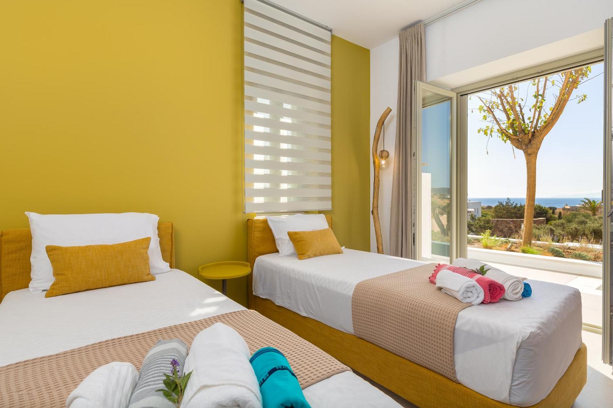 Villa Eleonas Estate - With Partially Private Pools & Professional Tennis Court Parikia (Paros)