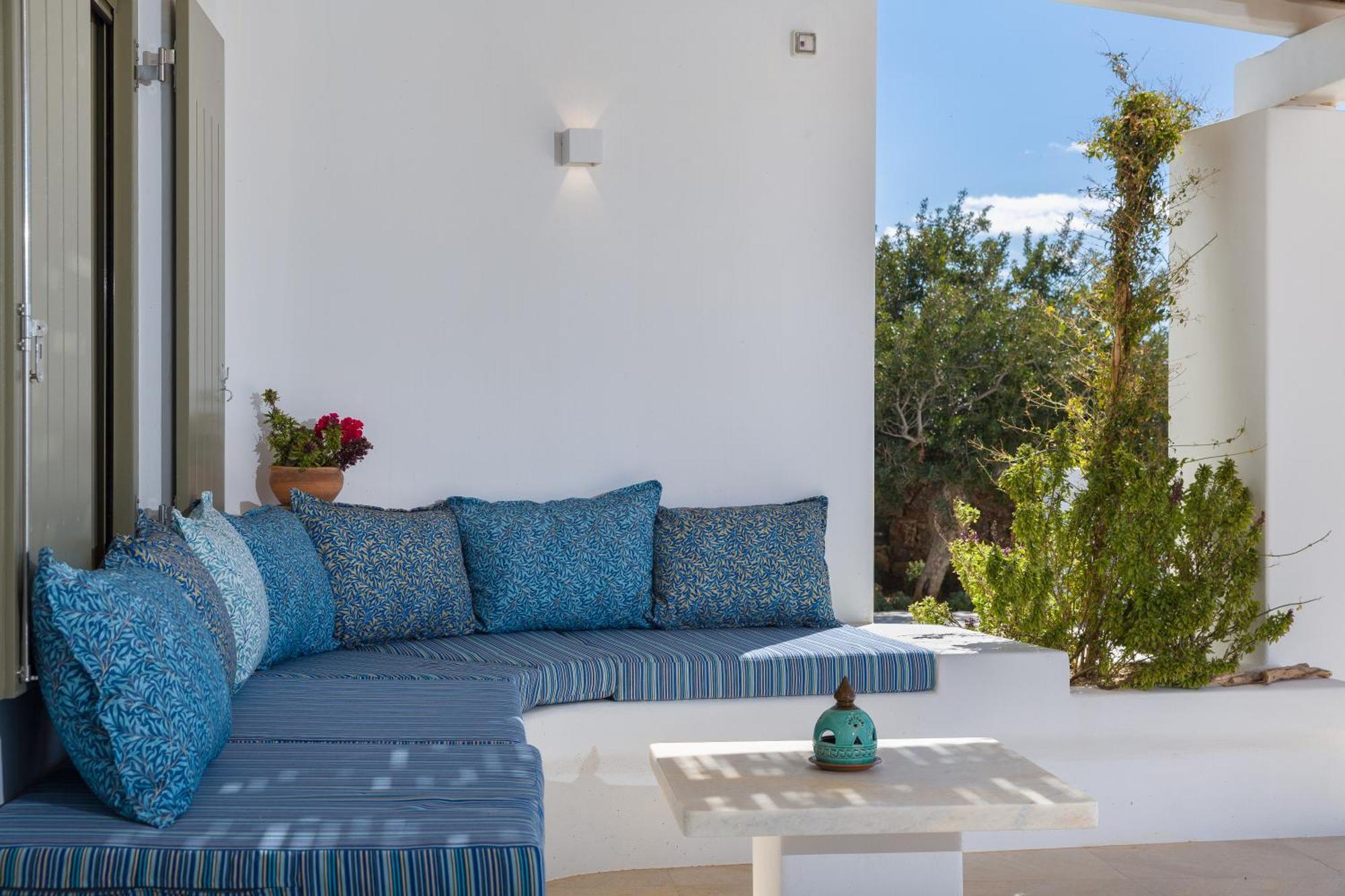 Villa Eleonas Estate - With Partially Private Pools & Professional Tennis Court *