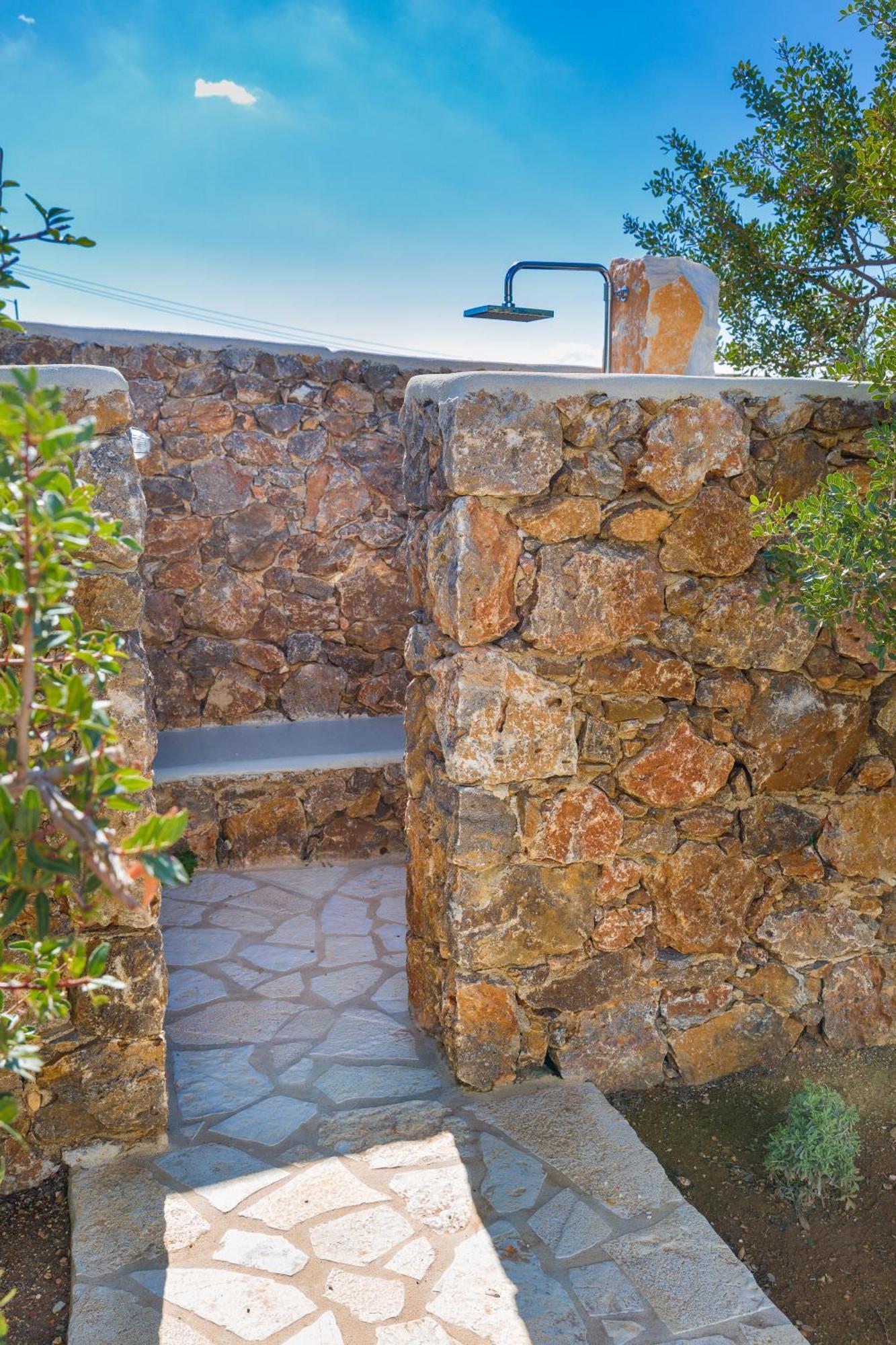 Eleonas Estate - With Partially Private Pools & Professional Tennis Court