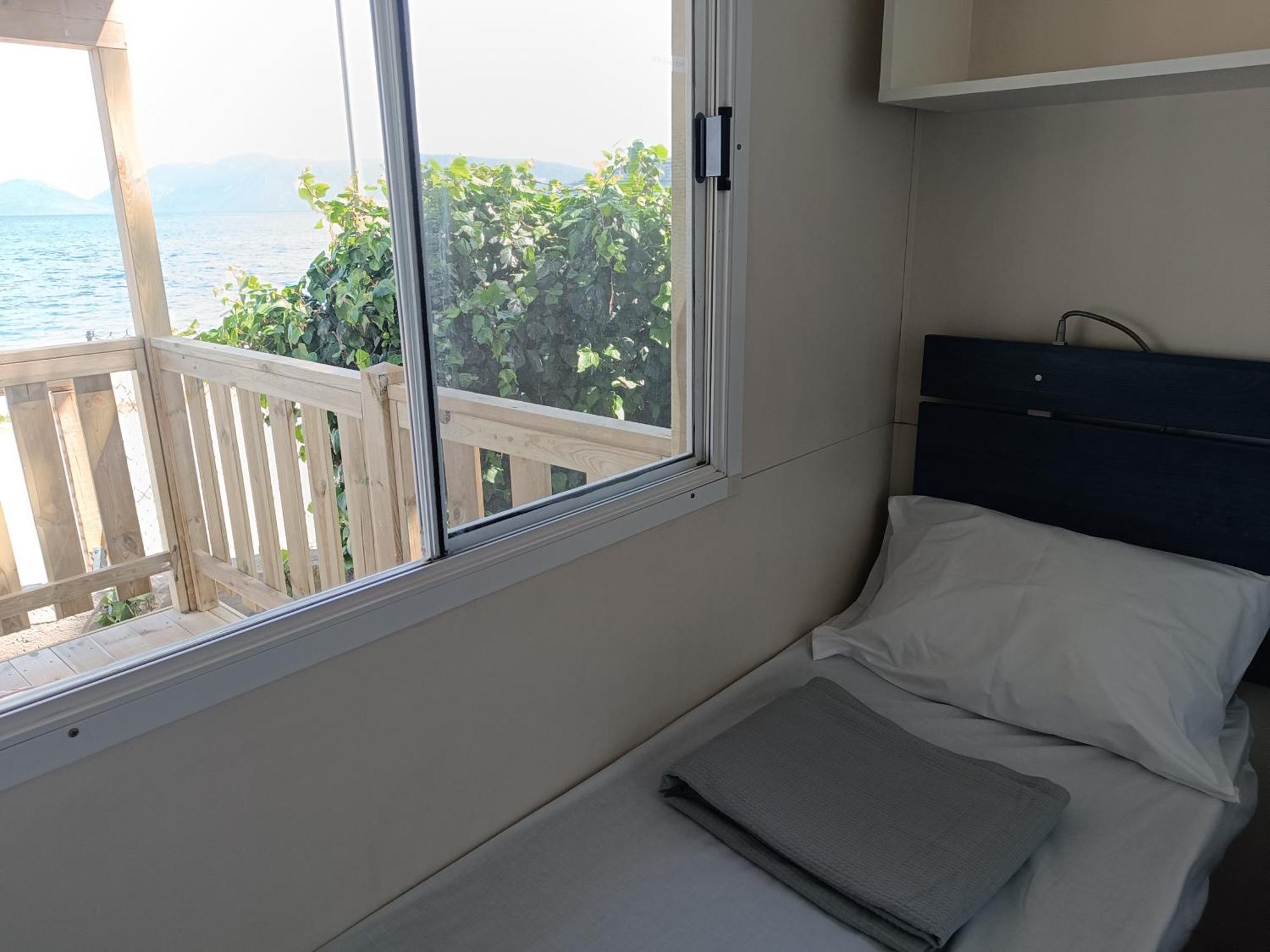 Karavomilos Campsite Sami (Kefalonia)
