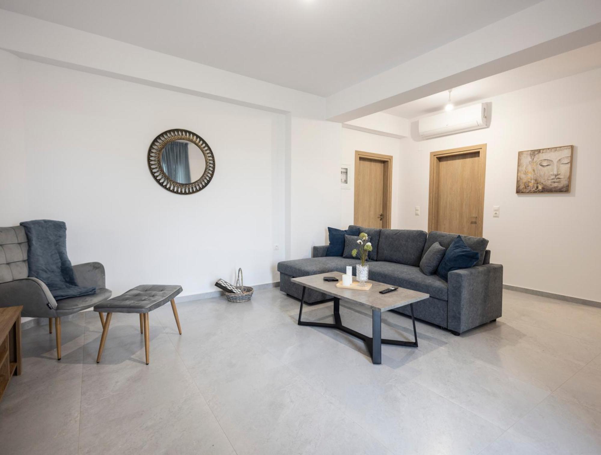 The Skyline Escape Apartment