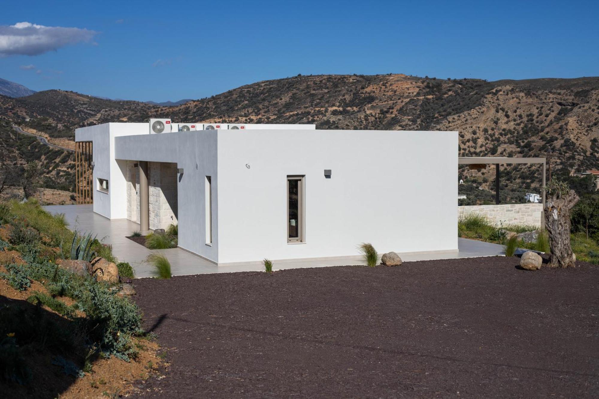 Ninemia Villa