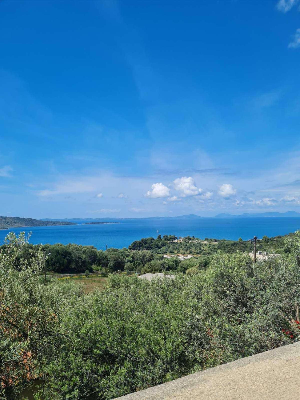 Karras Village Apartment Plataria