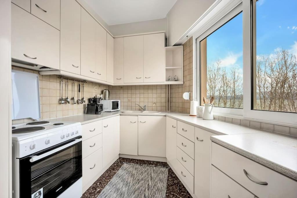Apartment Bright With Splendid Sea View! *