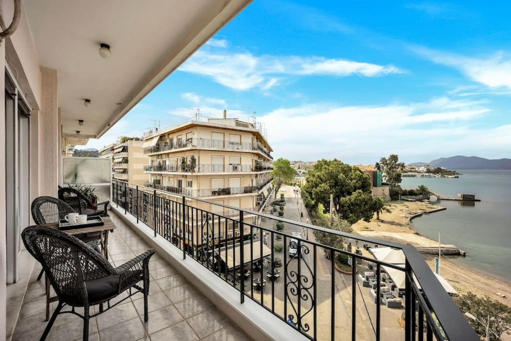 Bright With Splendid Sea View! * Chalkida