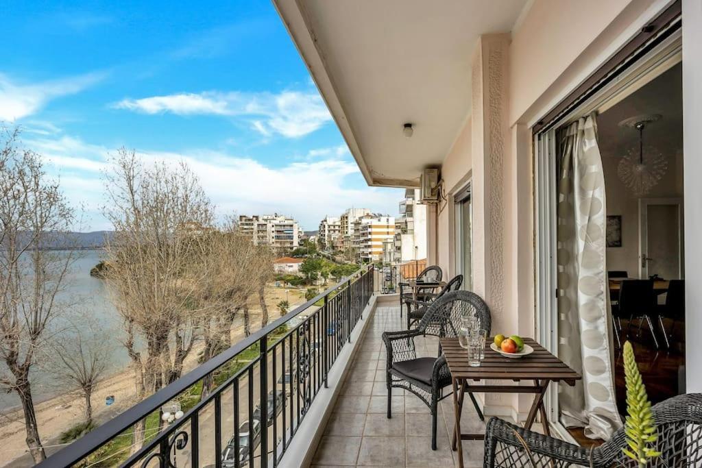 Bright With Splendid Sea View!