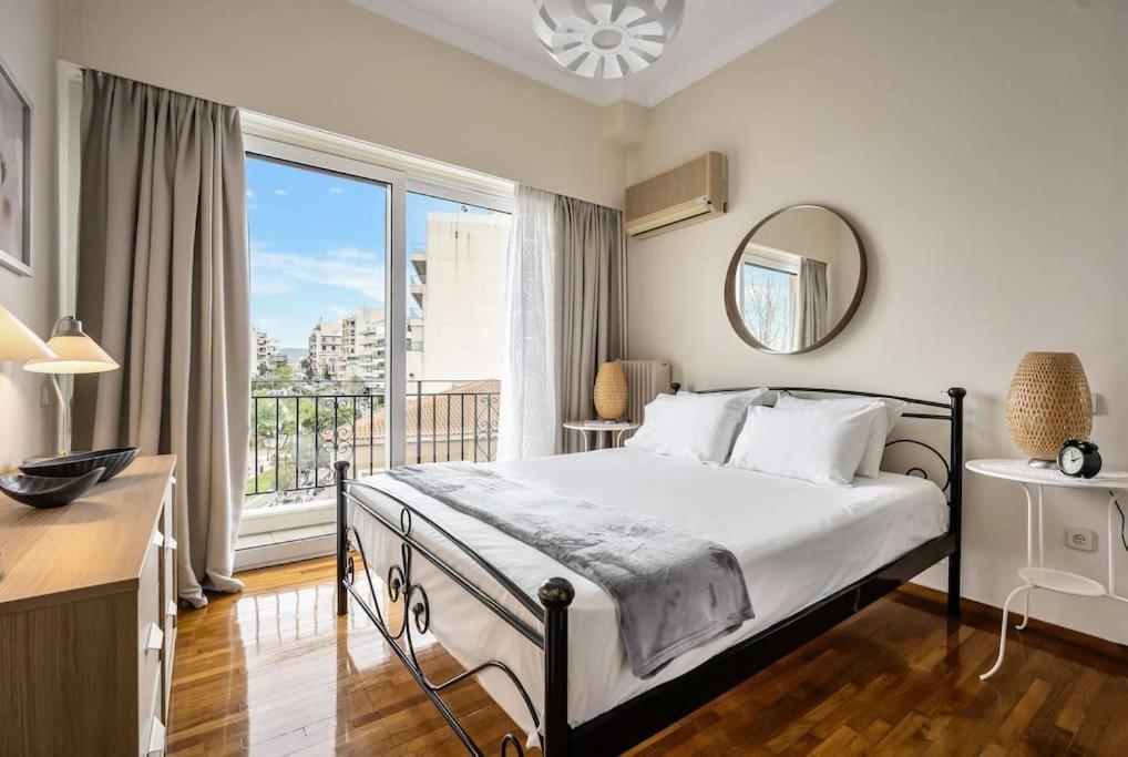 Apartment Bright With Splendid Sea View!