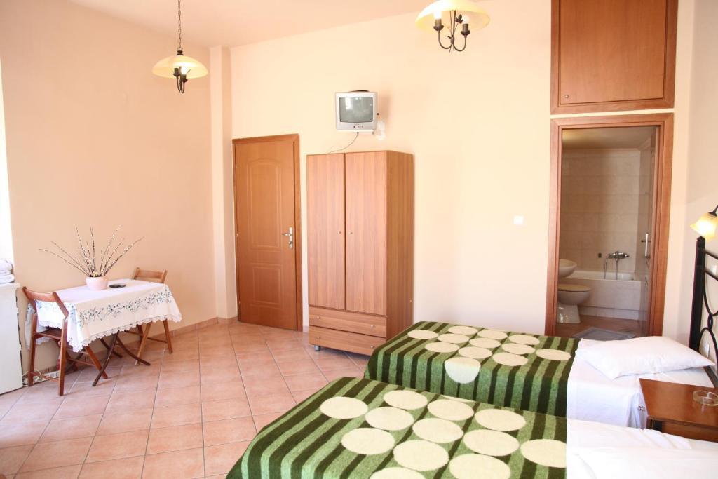 Mavrikakis Aparthotel