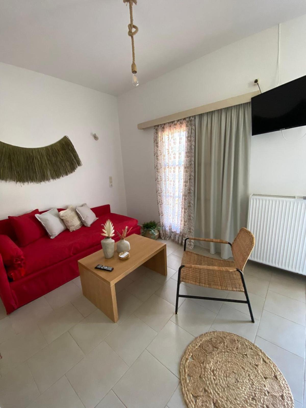 Karras Village Apartment *