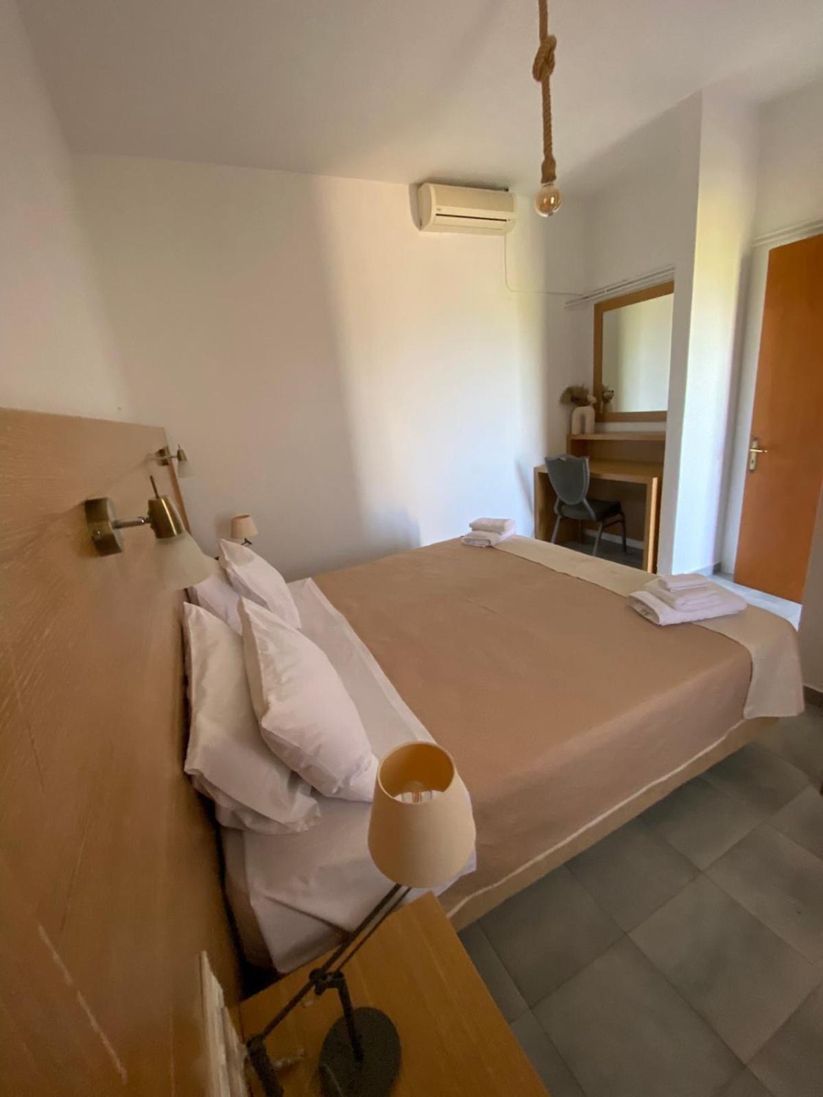 Karras Village Apartment Plataria