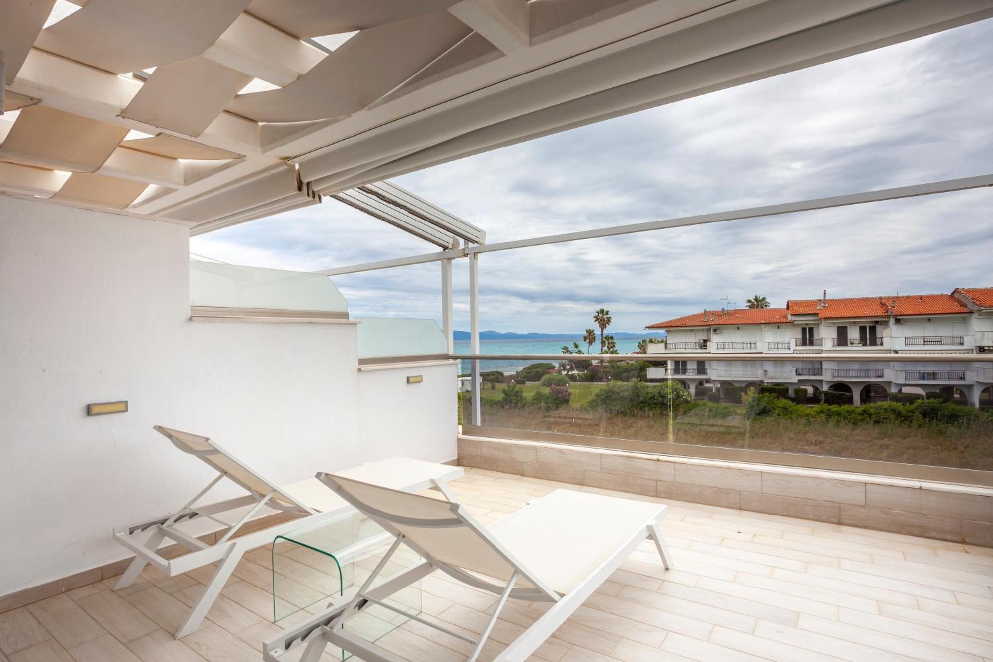 Dream Seafront Villa *