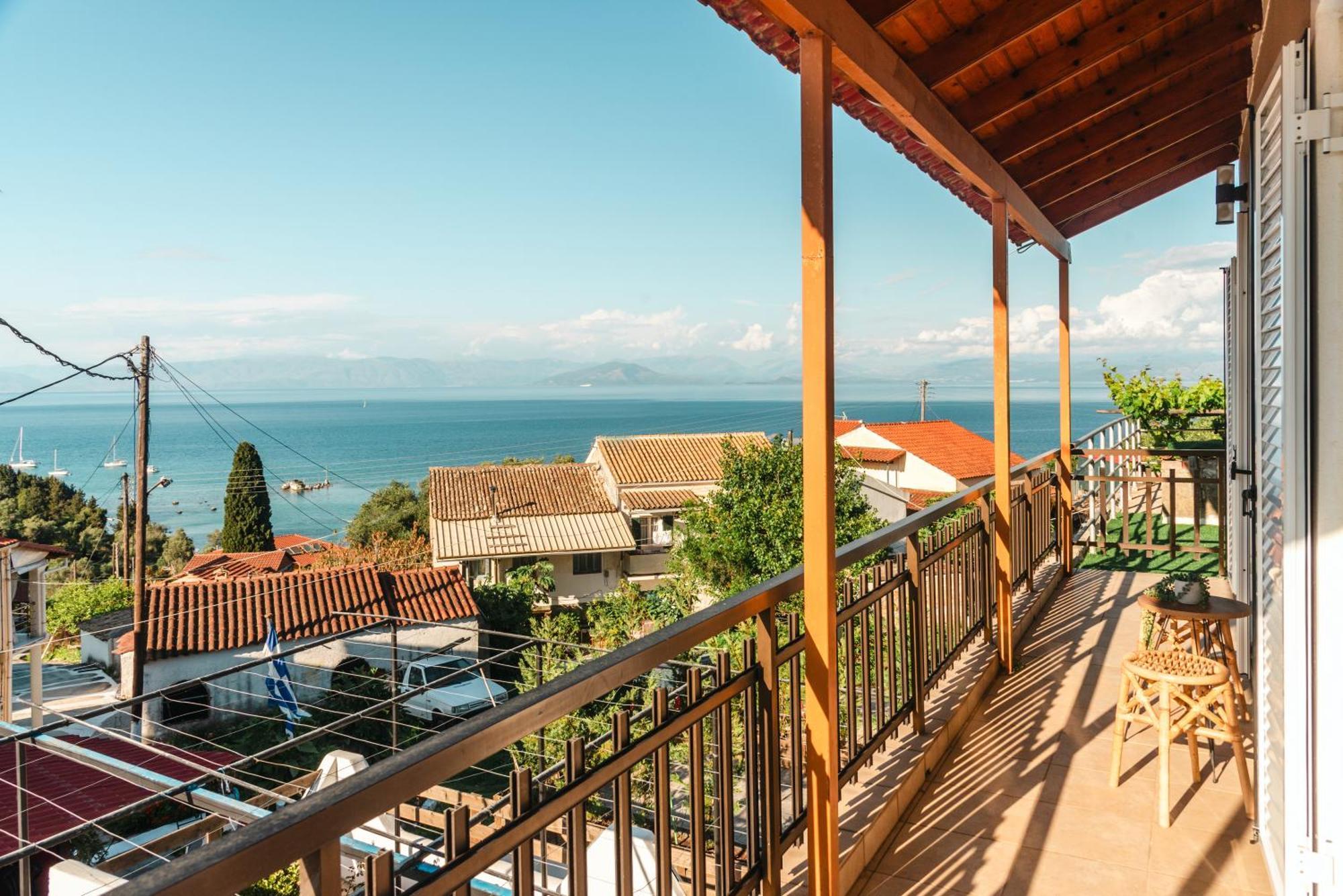 Sea And Mountain House Ii Apartment