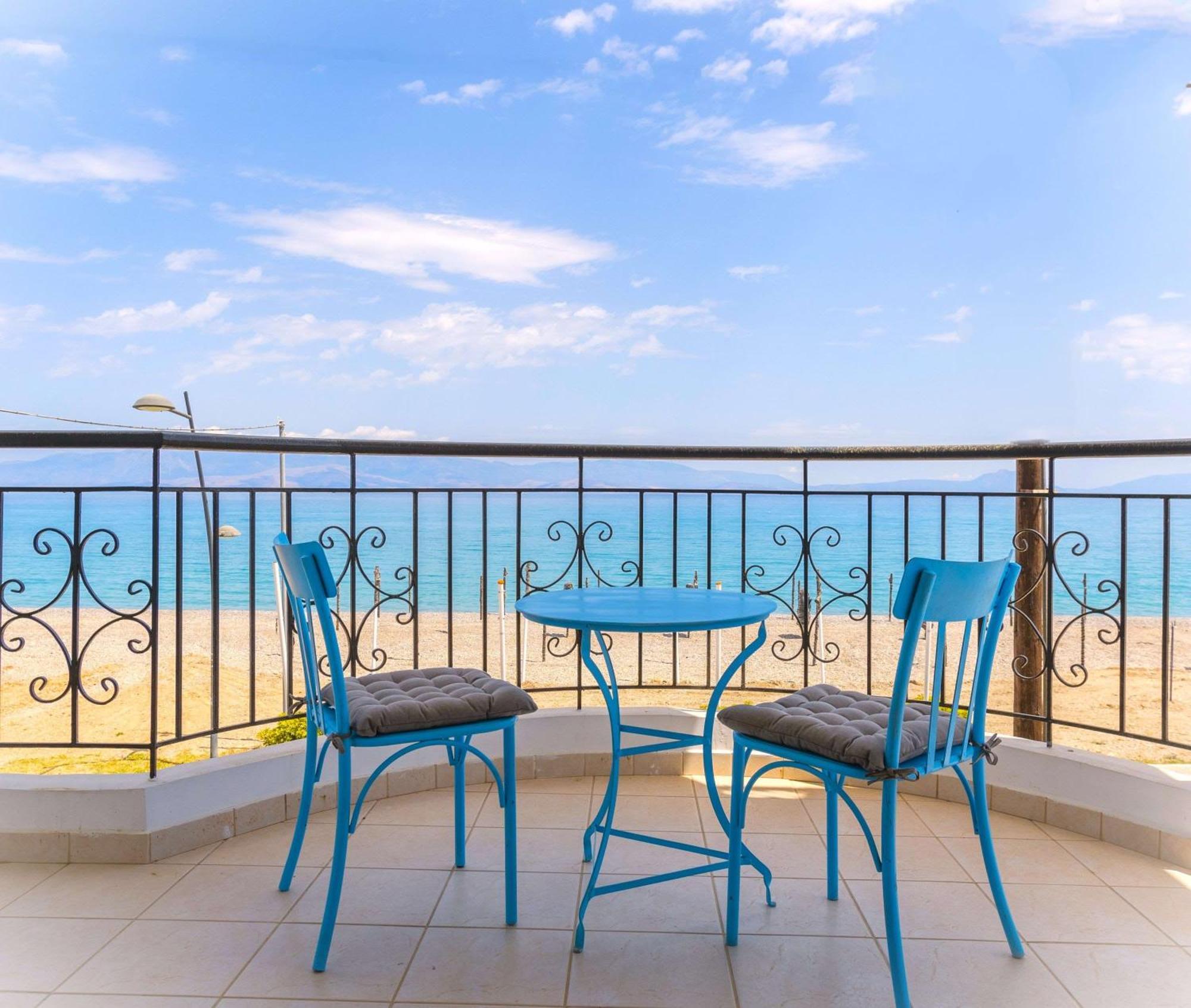 Apartment Beachfront Cozy House - Kiatos' Seaview Retreat Kiaton