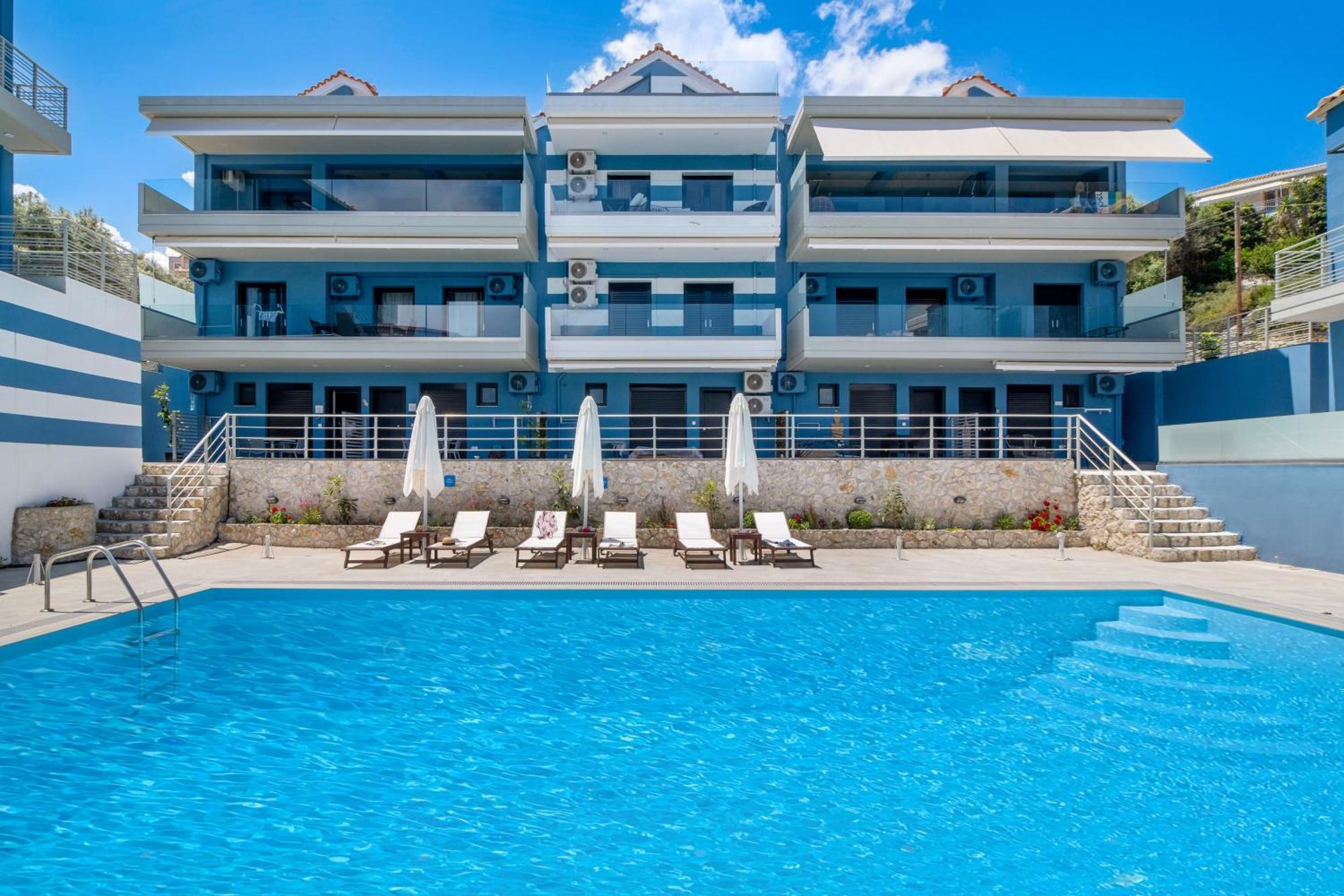 Apartment Oceanida Michael Nikiana