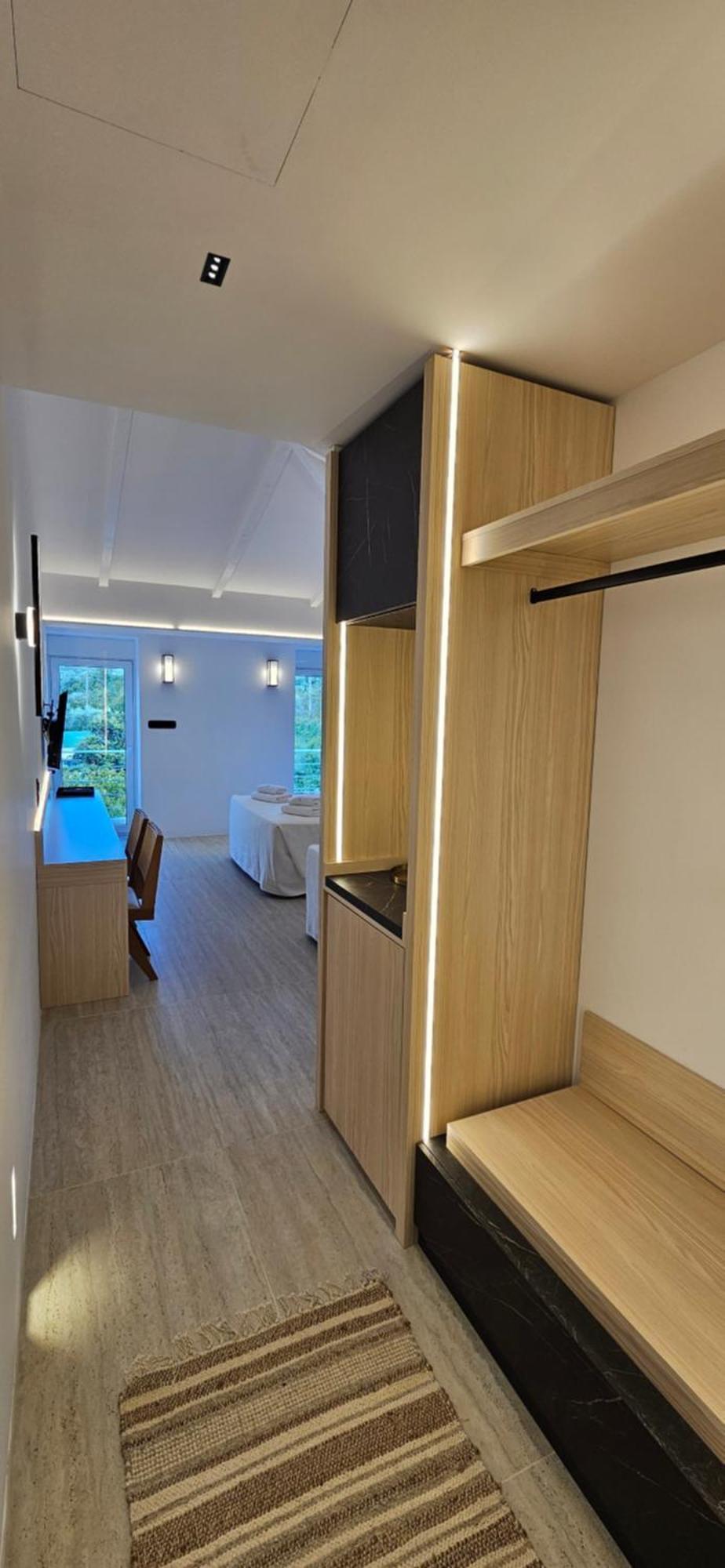Hotel Olympic Village & 4*